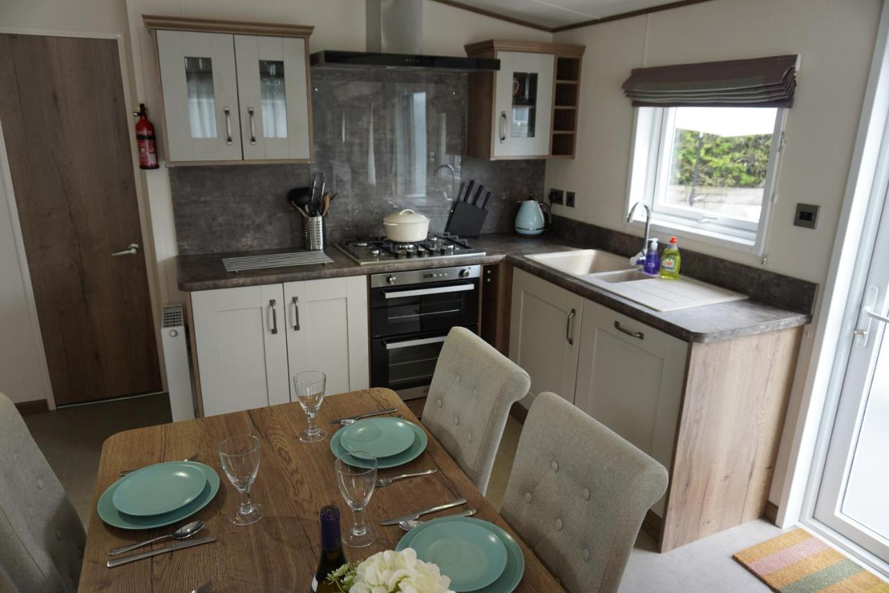 Dotty'S Retreat Villa Milford on Sea Exterior photo